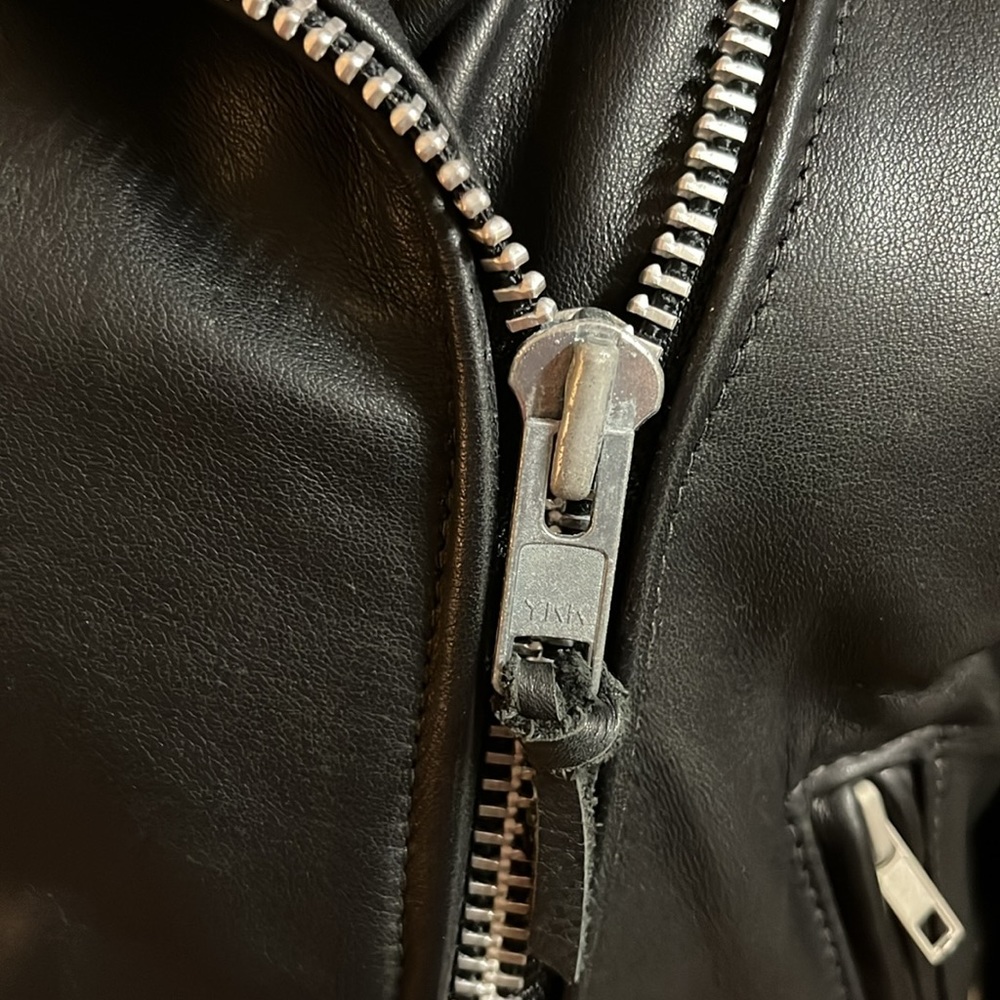 Leather motorcycle jacket 🧥🏍 heavy weight - Picture 5 of 9